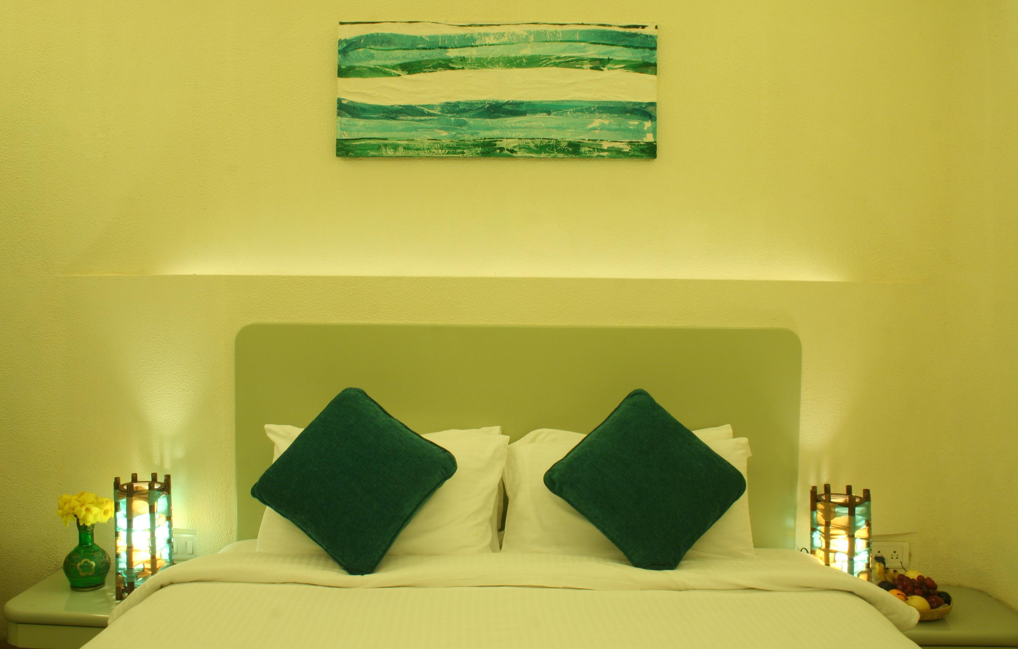 The Golden Crown Hotel & Spa Colva Exterior photo