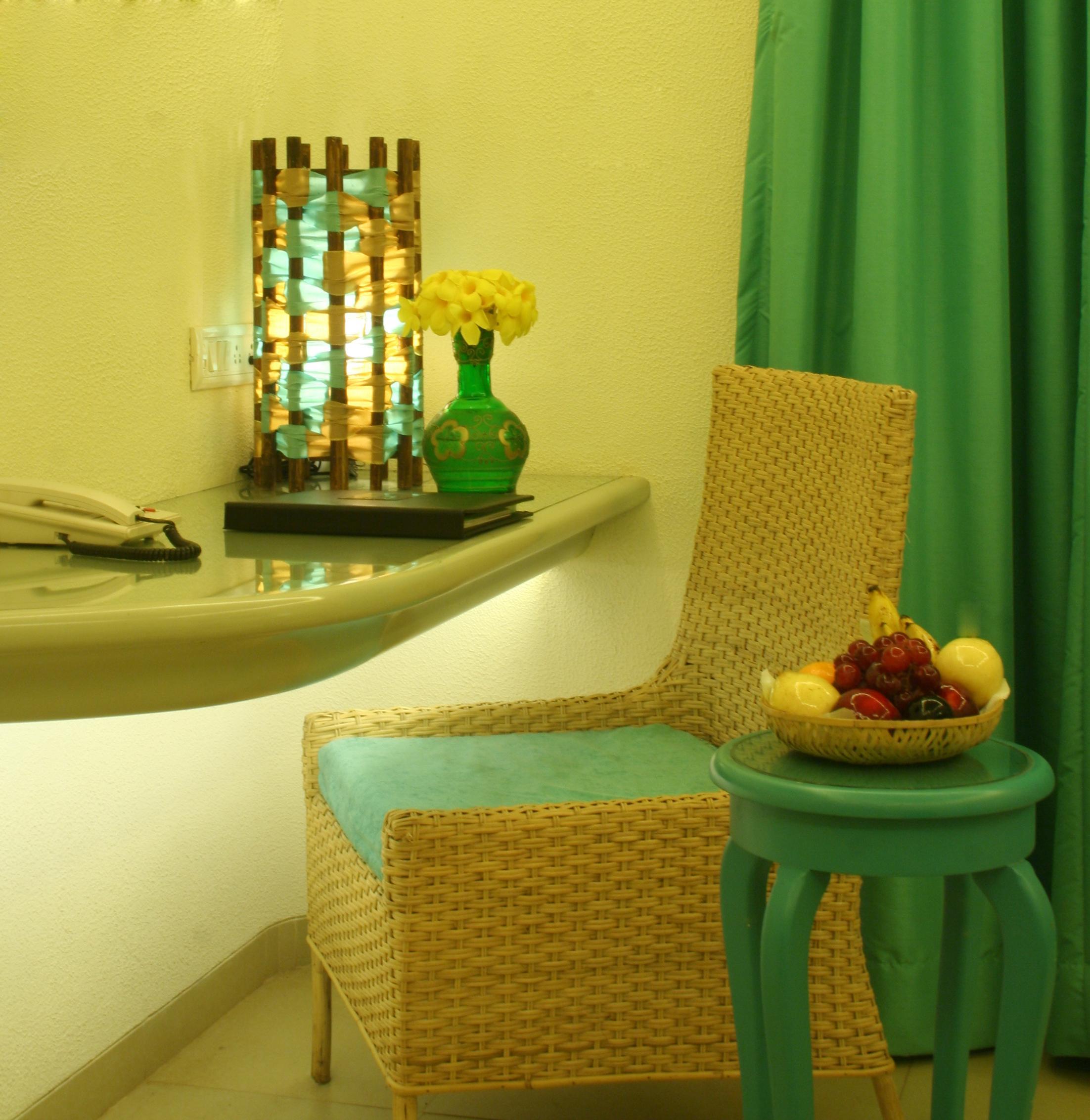 The Golden Crown Hotel & Spa Colva Exterior photo