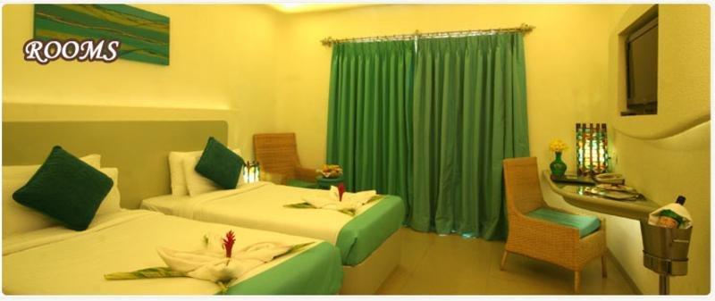 The Golden Crown Hotel & Spa Colva Exterior photo